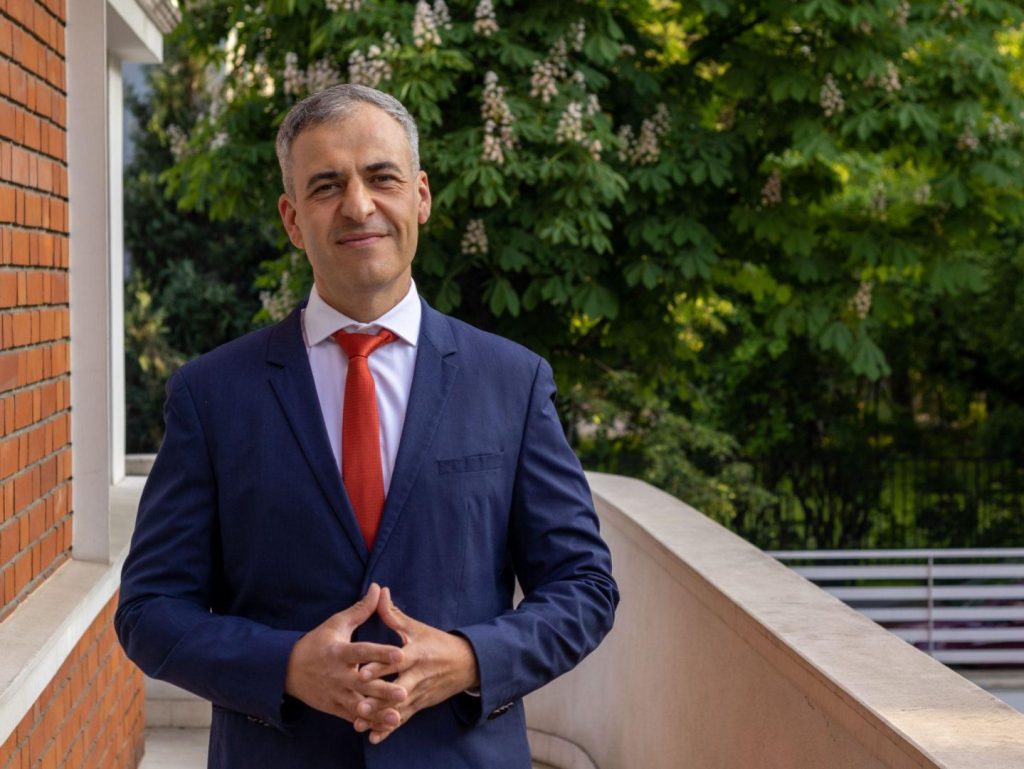 REMAX Klass oferă investitorilor suport complet, de la analiză la tranzacție, prin consultanța lui Valentin Bucheru